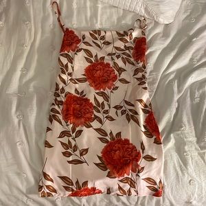 Gorgeous low neck dress